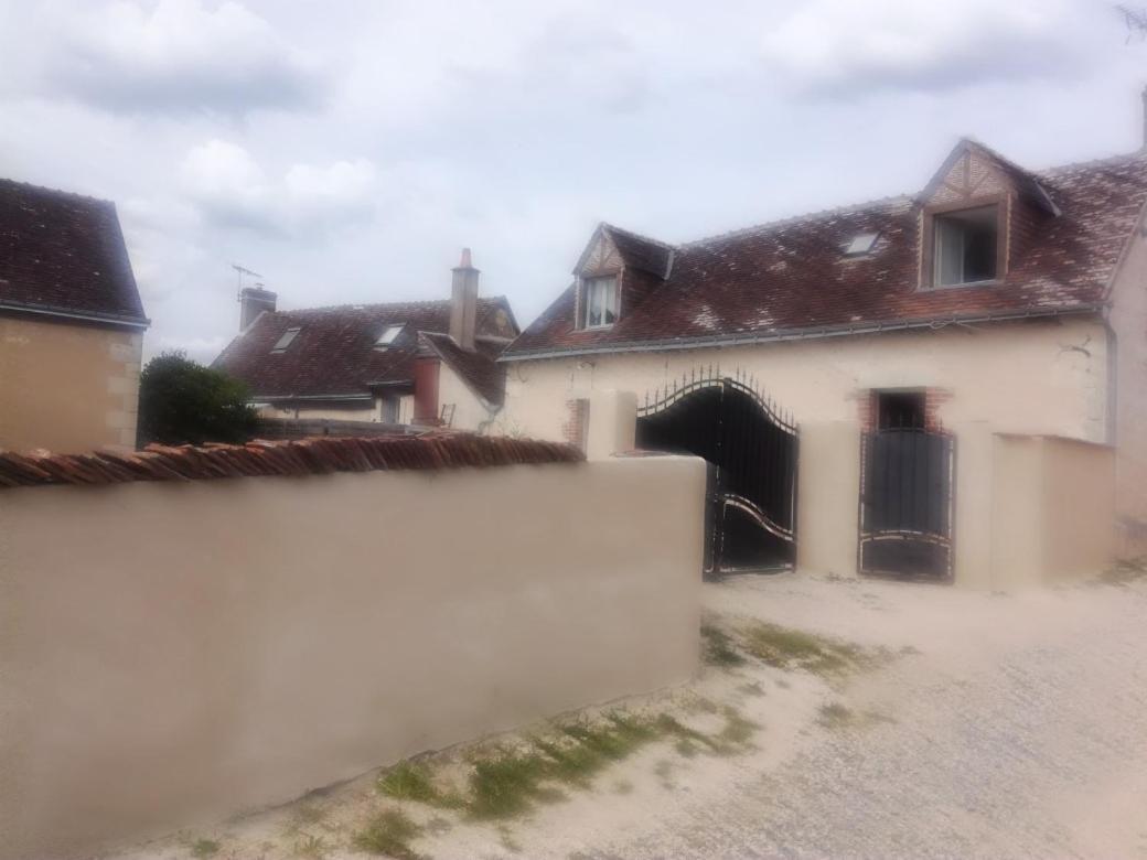 Chambre D'Hote Monthodon Exteriér fotografie