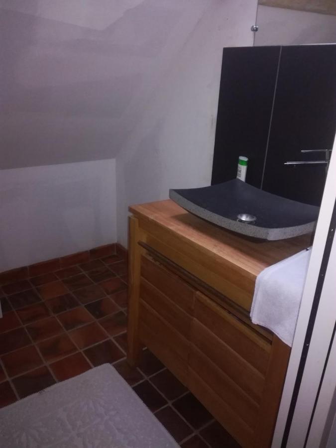 Chambre D'Hote Monthodon Exteriér fotografie